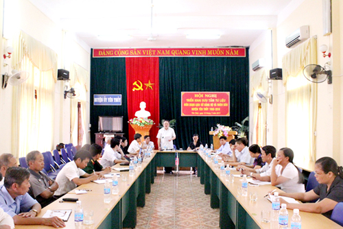 Triển khai đề tài khoa học “Lịch sử Đảng bộ và nhân dân huyện Yên Thủy, giai đoạn 1930 – 2010”